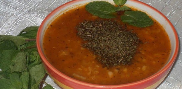 «Дзавара» - суп из фасоли и пшеничной крупы